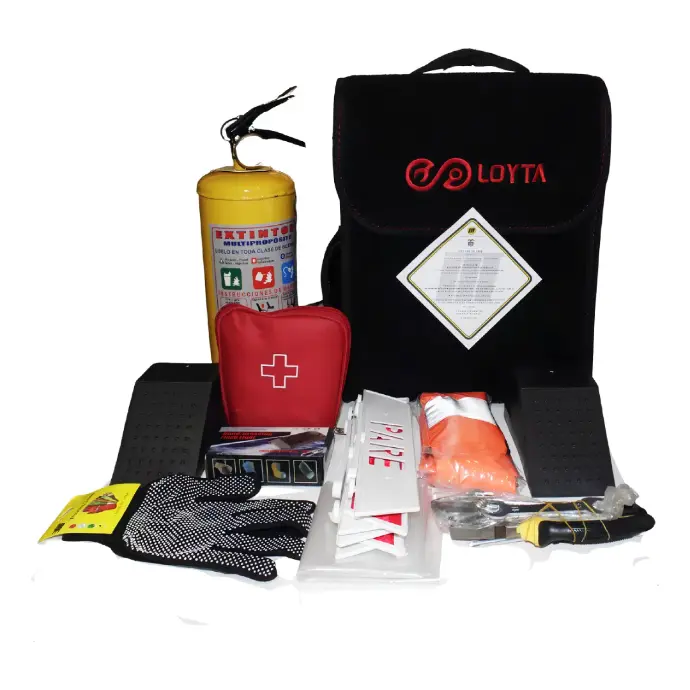 Kit De Carretera Reglamentario Completo Maletín En Alfombra